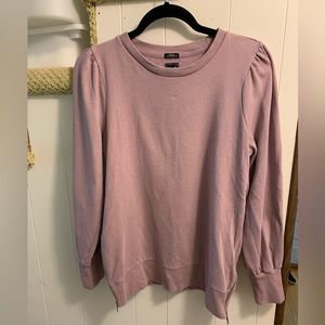 Gap maternity/nursing sweatshirt with puff sleeves